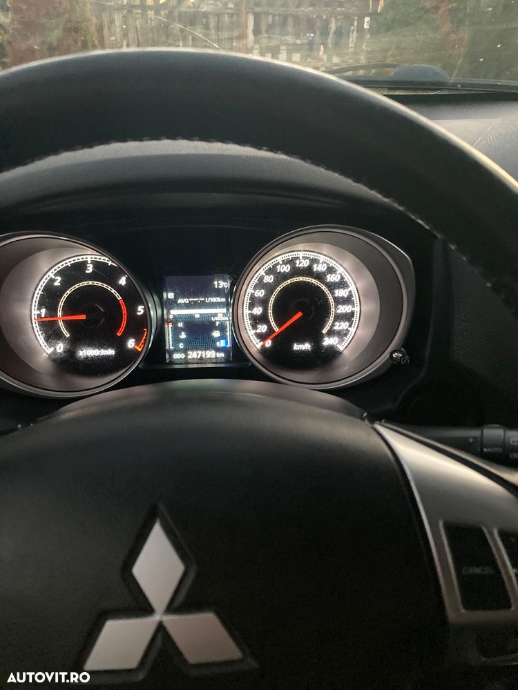 Mitsubishi ASX 1.8 DI-D 4WD Comfort Edition - 9