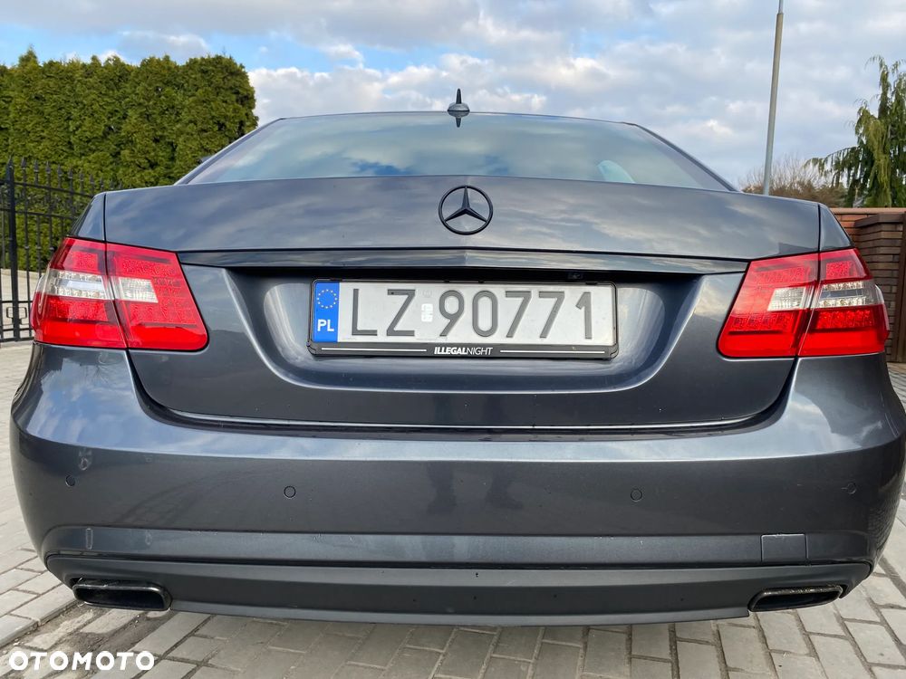 Mercedes-Benz Klasa E 350 CDI BlueEff Avantgarde - 4