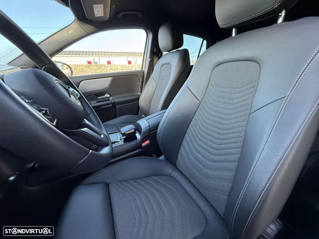 Mercedes-Benz GLA 180 d Progressive - 9