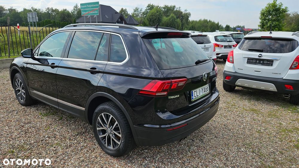 Volkswagen Tiguan - 5
