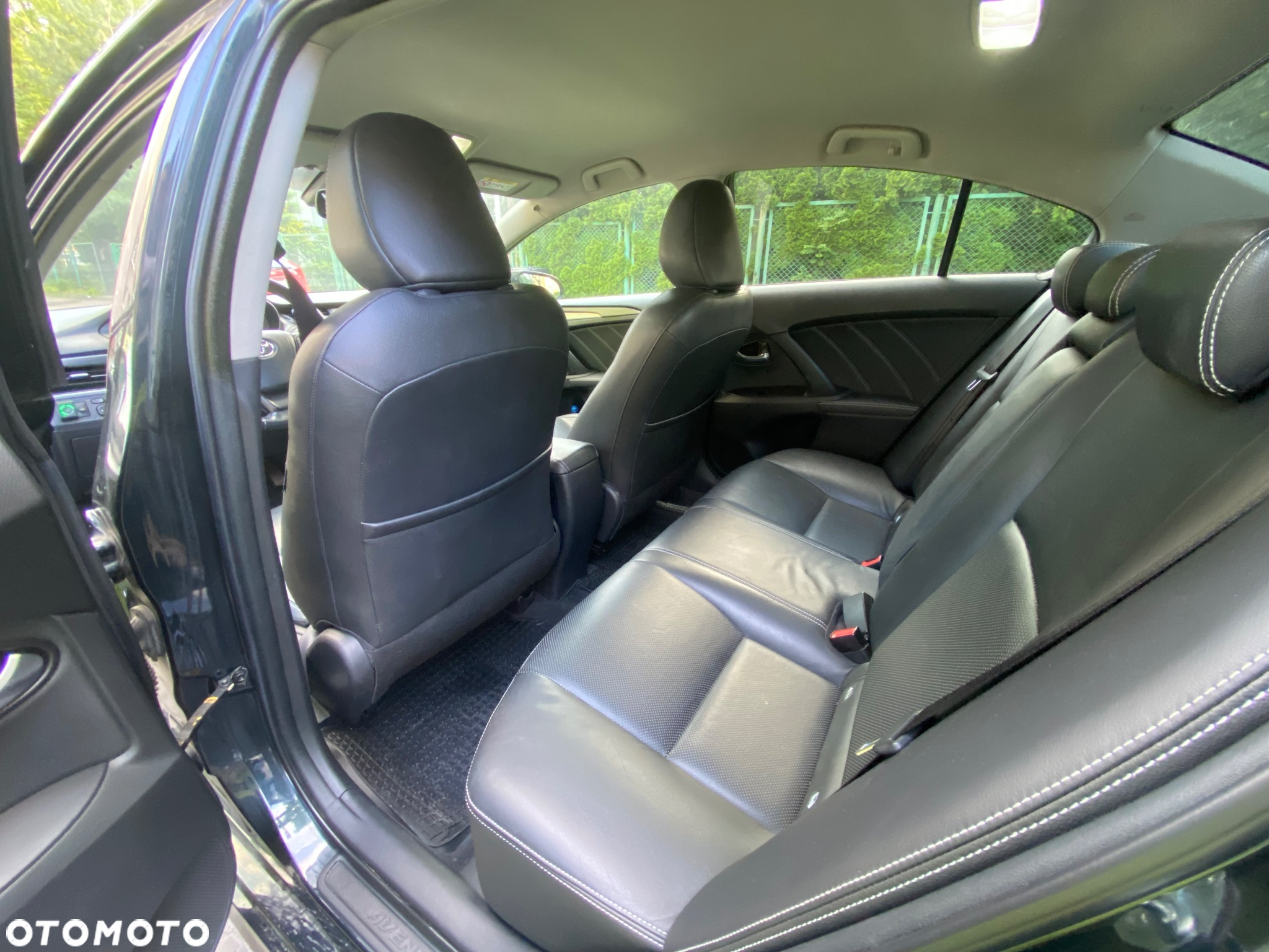 Toyota Avensis 1.8 Prestige - 6