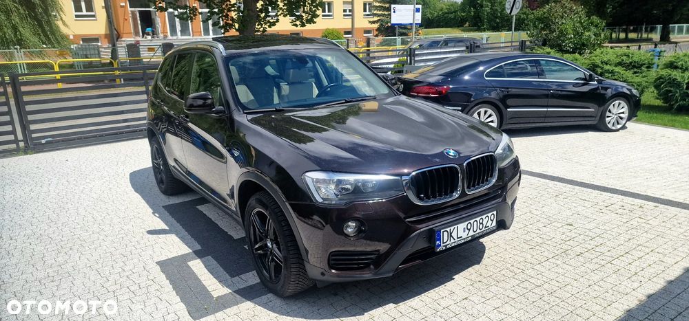 BMW X3 sDrive18d xLine - 11