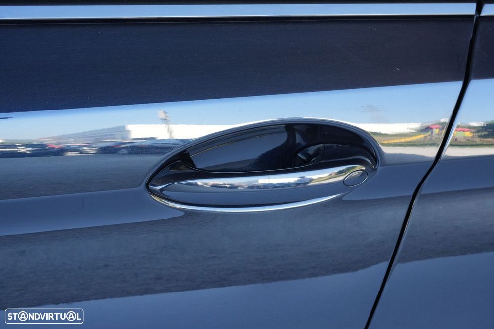 BMW 520 d Pack Desportivo M Auto - 19