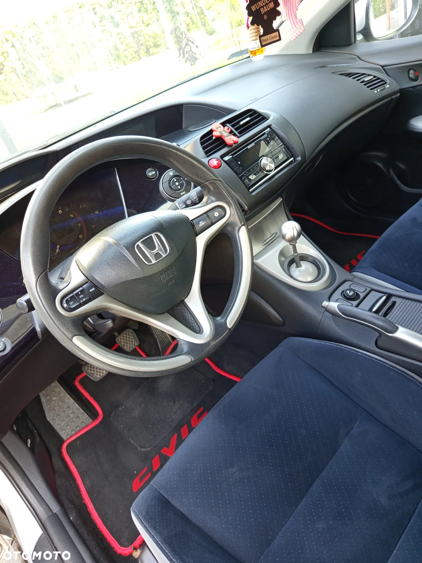 Honda Civic 1.4 Comfort - 11