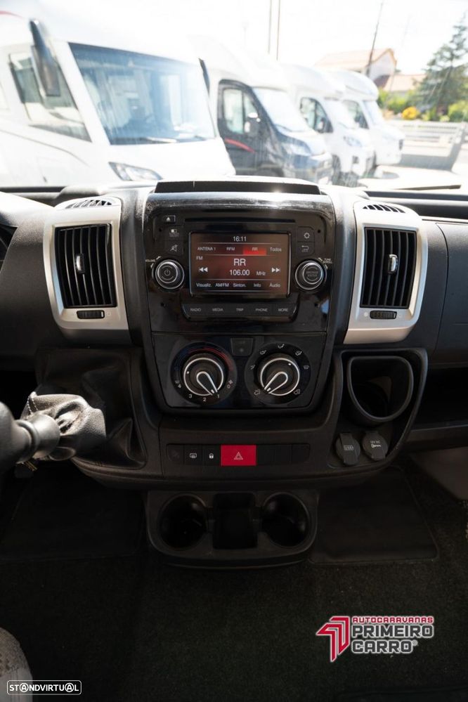 Autostar Passion 690 LC c.Central e Basculante - 41