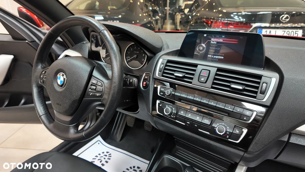 BMW Seria 2 218i Sport Line - 29