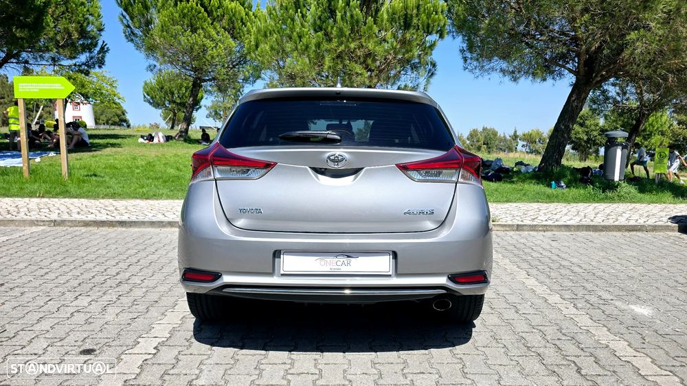 Toyota Auris 1.2T Comfort+Pack Techno +P.Sport - 11