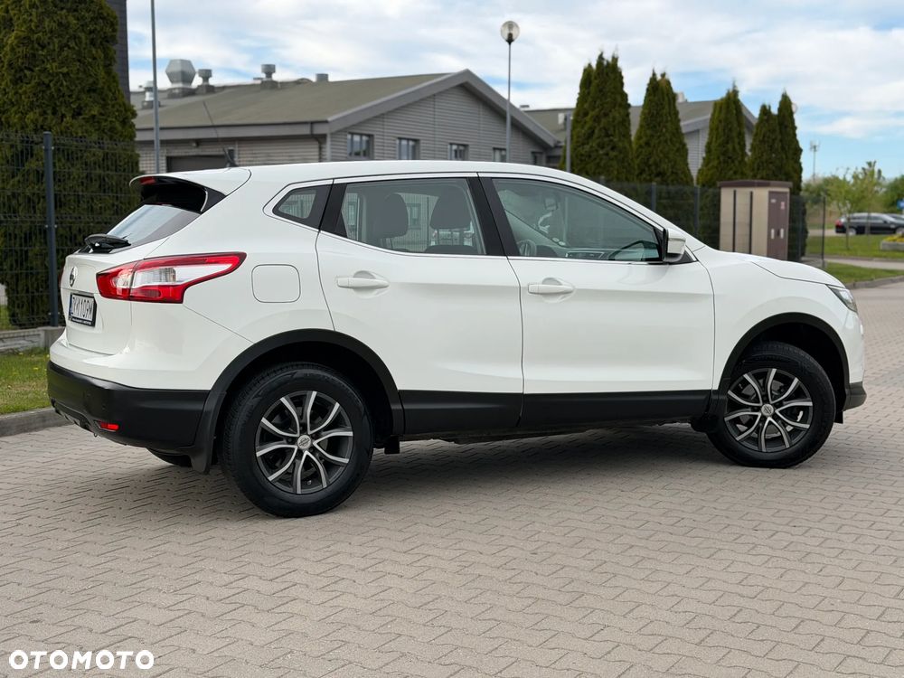 Nissan Qashqai 1.2 DIG-T Visia EU6 - 10
