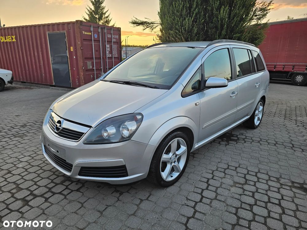 Opel Zafira 1.8 Navi - 2