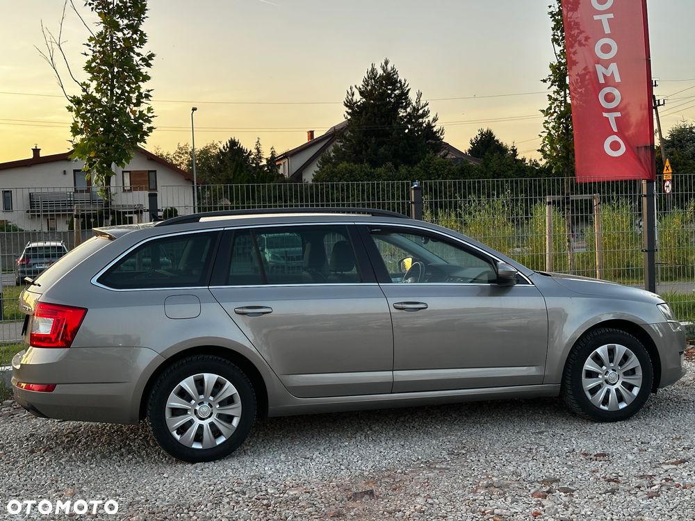 Skoda Octavia 1.4 TSI Edition DSG - 13