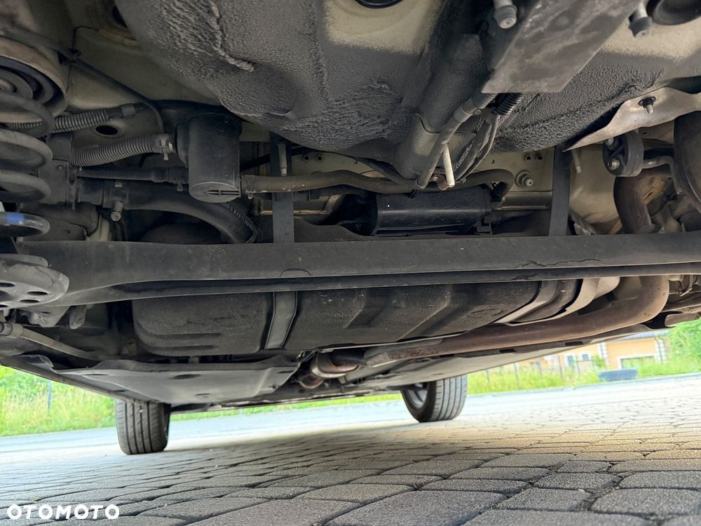 Kia Stonic 1.4 L - 21