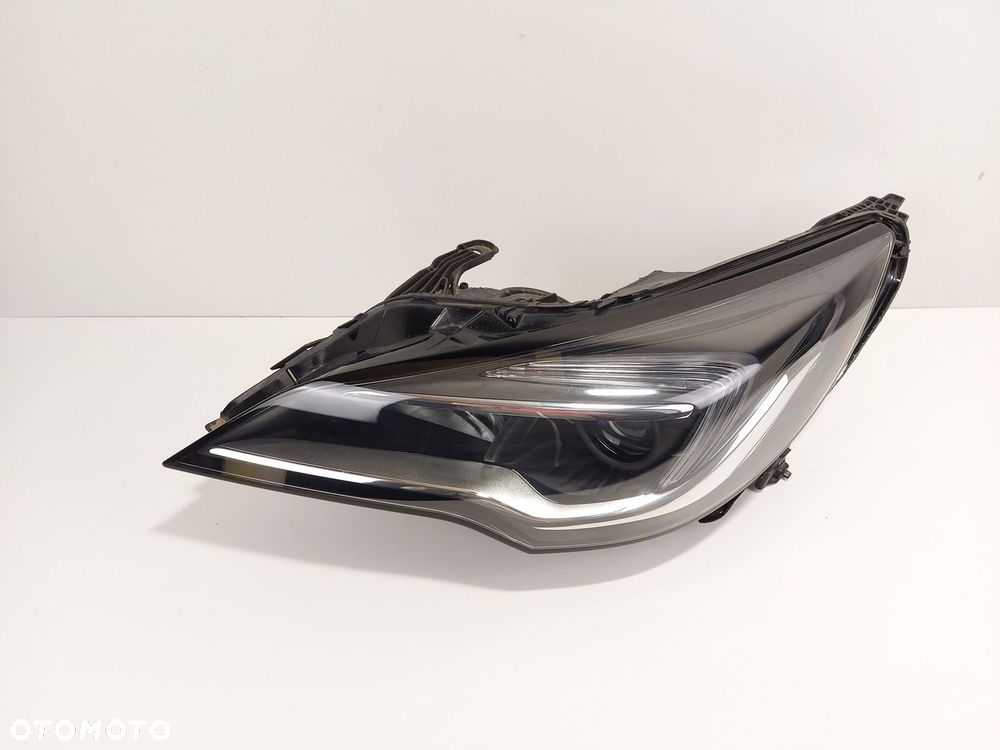 OPEL ASTRA K V 5 LAMPA LEWA LED GM 39158005 380 - 7