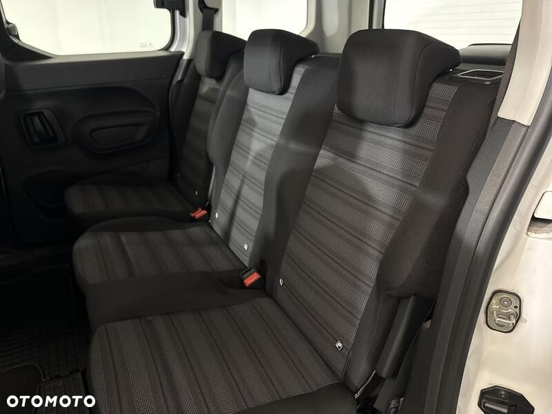 Opel Combo - 17
