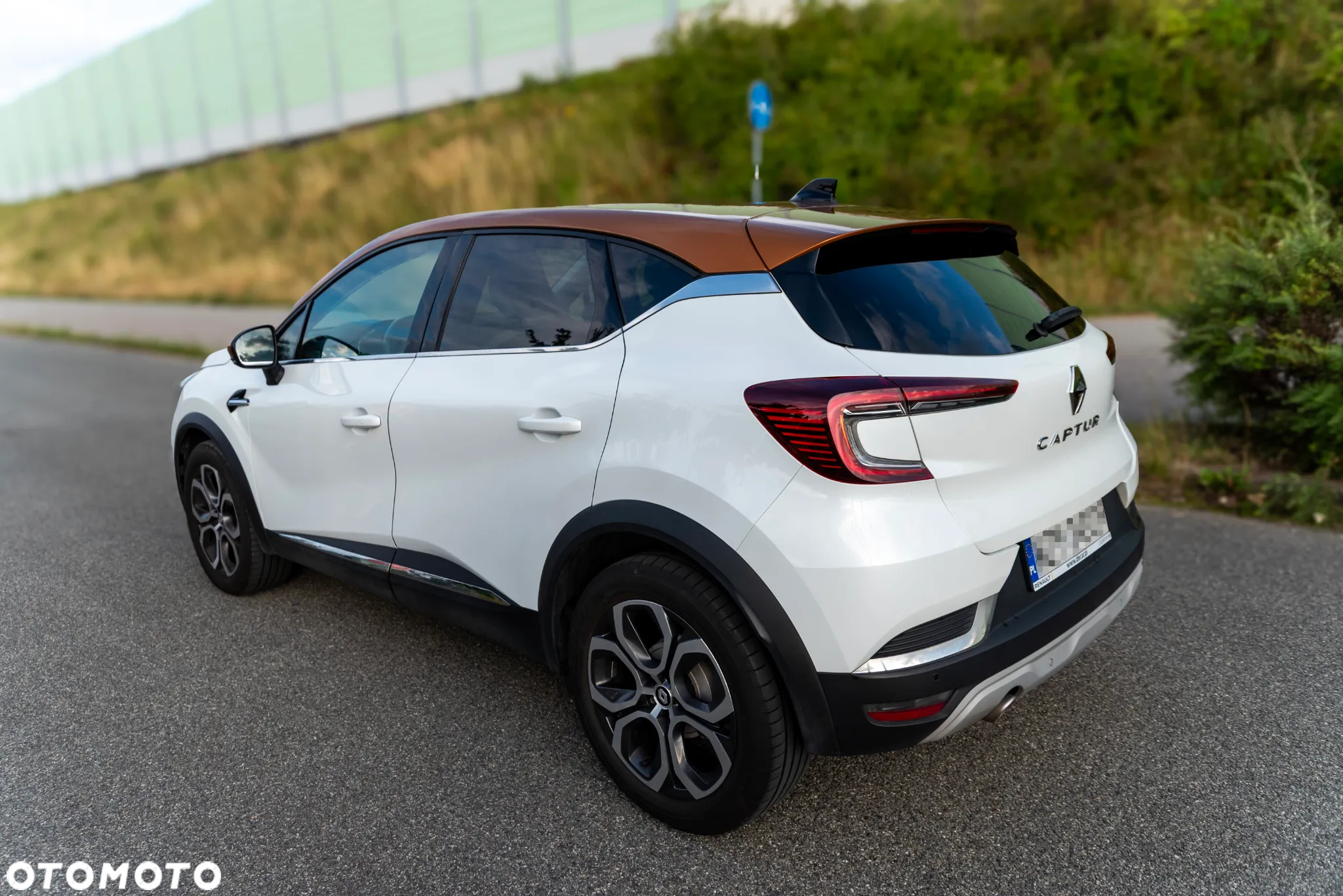 Renault Captur 1.3 TCe Intens EDC - 6