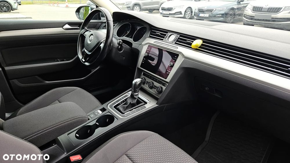 Volkswagen Passat 1.5 TSI EVO Comfortline DSG - 23