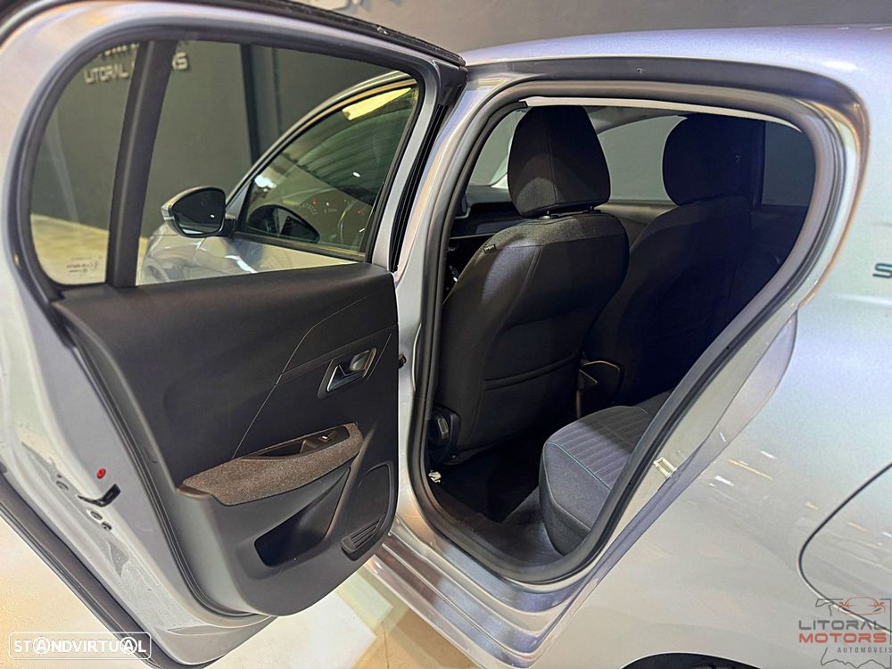 Peugeot 208 1.2 PureTech SE Style - 16