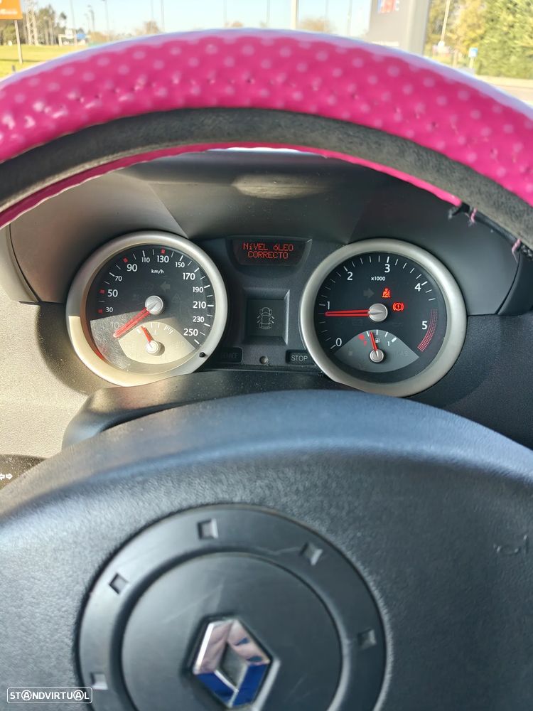 Renault Mégane - 5