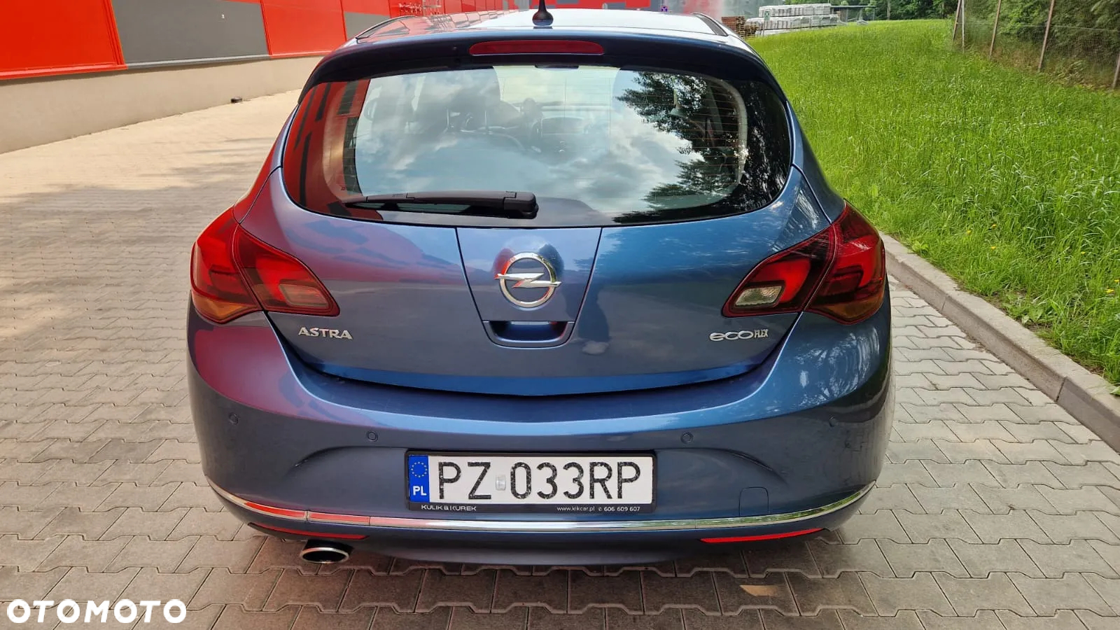 Opel Astra IV 1.4 T Cosmo - 8