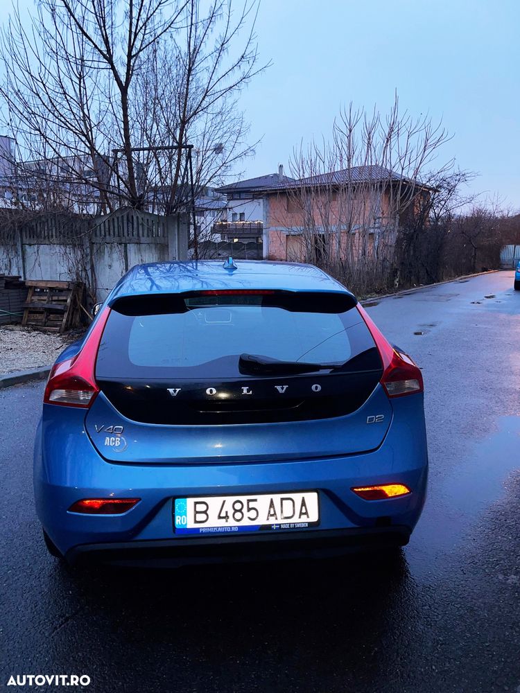 Volvo V40 D2 Kinetic - 5