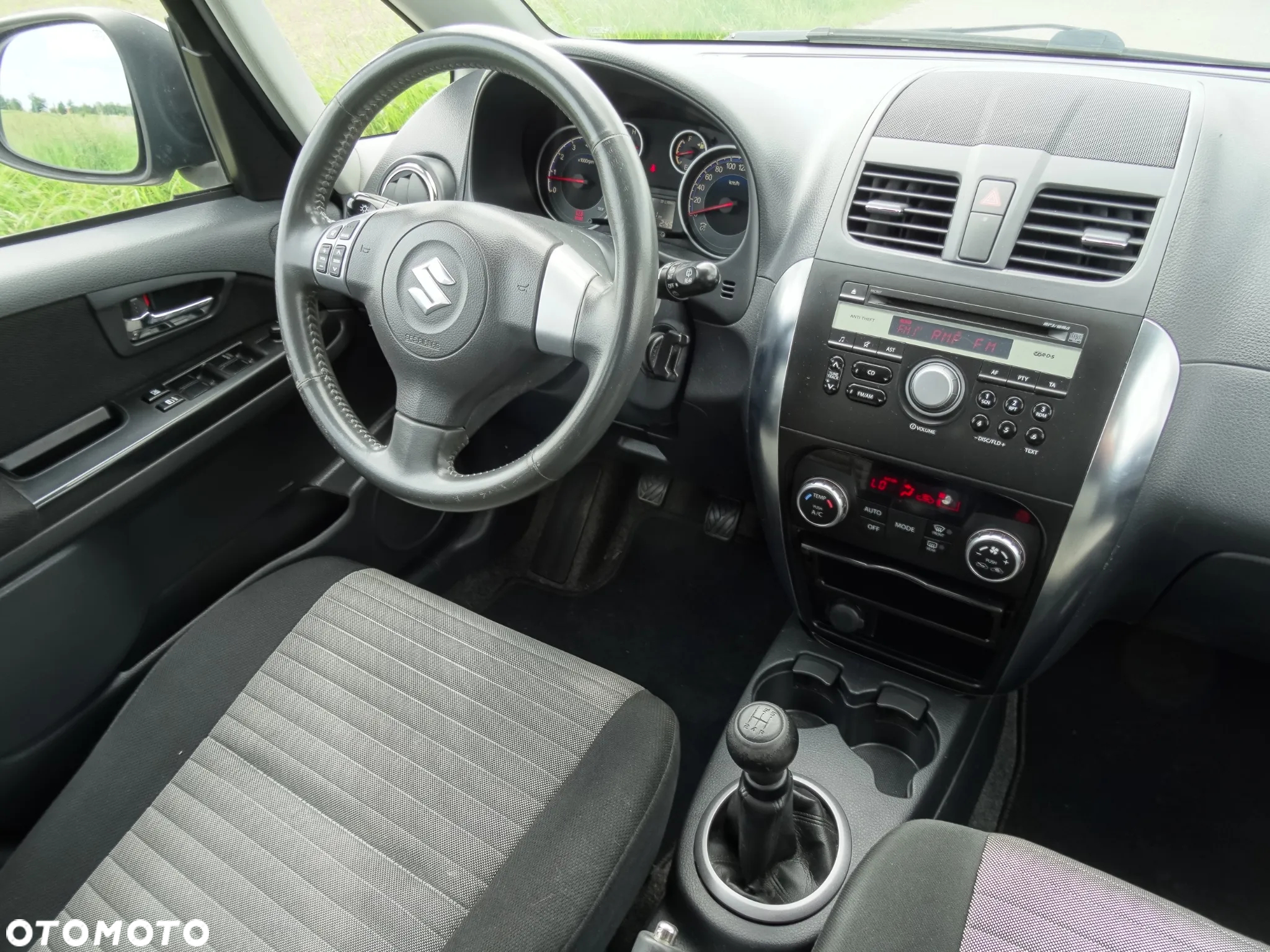 Suzuki SX4 1.6 VVT 4x2 City - 17