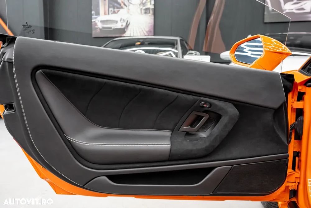 Lamborghini Gallardo LP550-2 E-Gear - 38