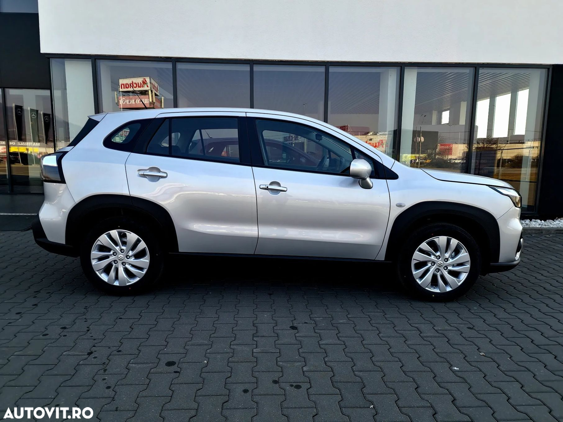 Suzuki SX4 S-Cross - 5