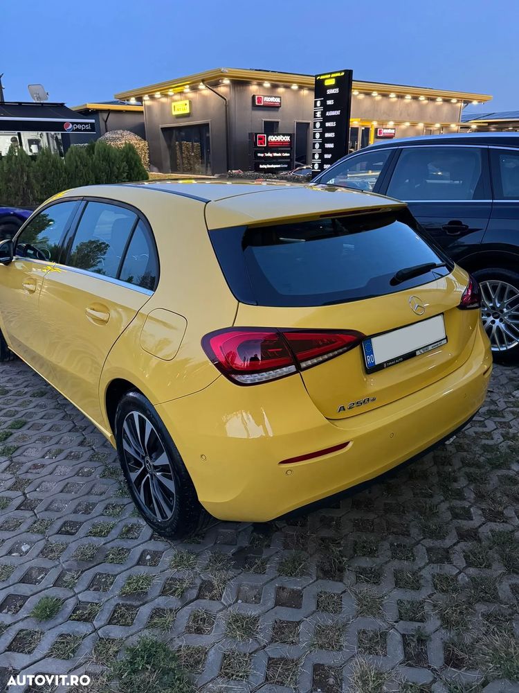 Mercedes-Benz A 250 e 8G-DCT Progressive - 5