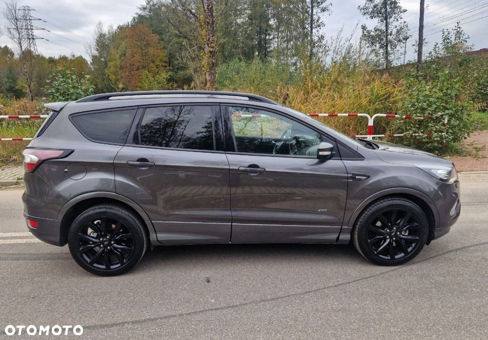 Ford Kuga 2.0 TDCi 4x4 ST-Line - 10
