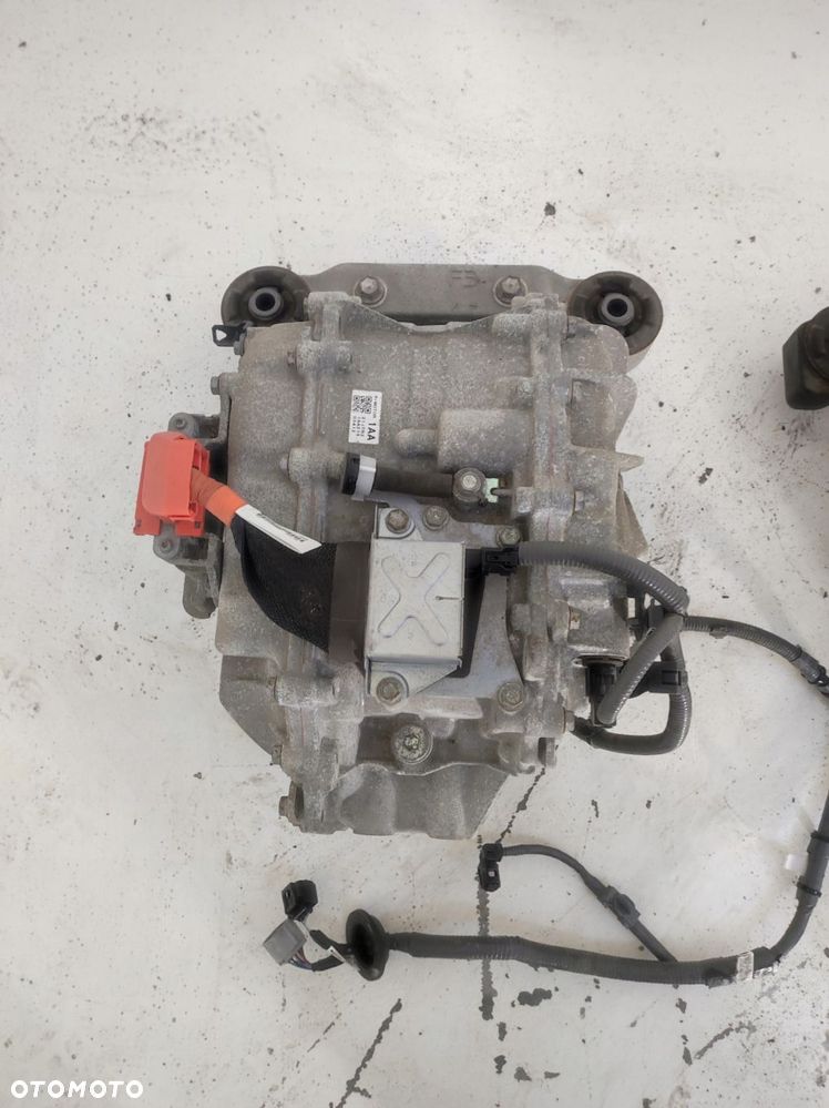 most dyfer silnik elektryczny tył rav4 rav 4 v 5 highlander xu70 iv 4 - 6