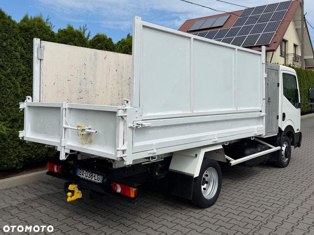 Nissan Cabstar - 4