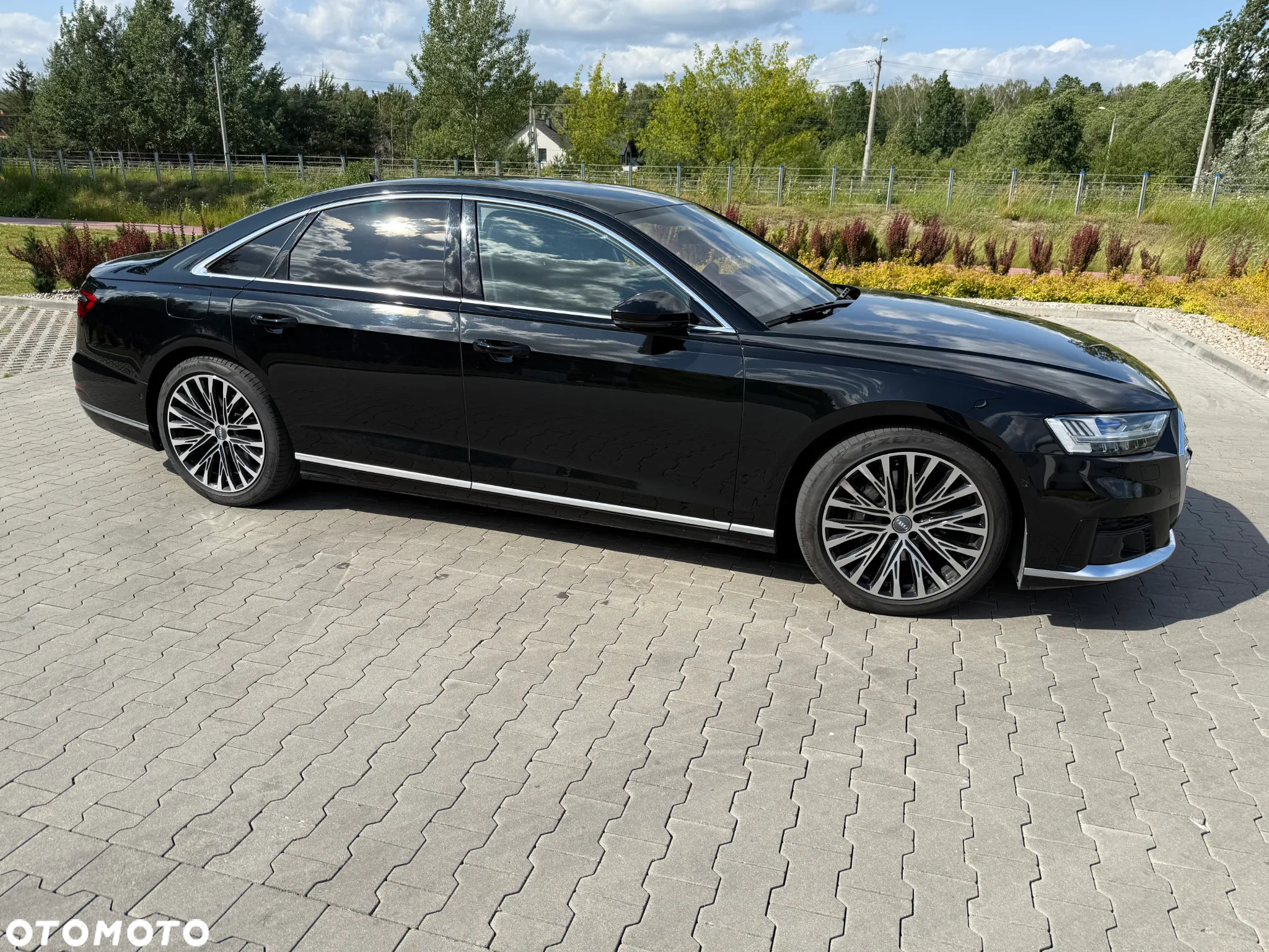 Audi A8 - 9
