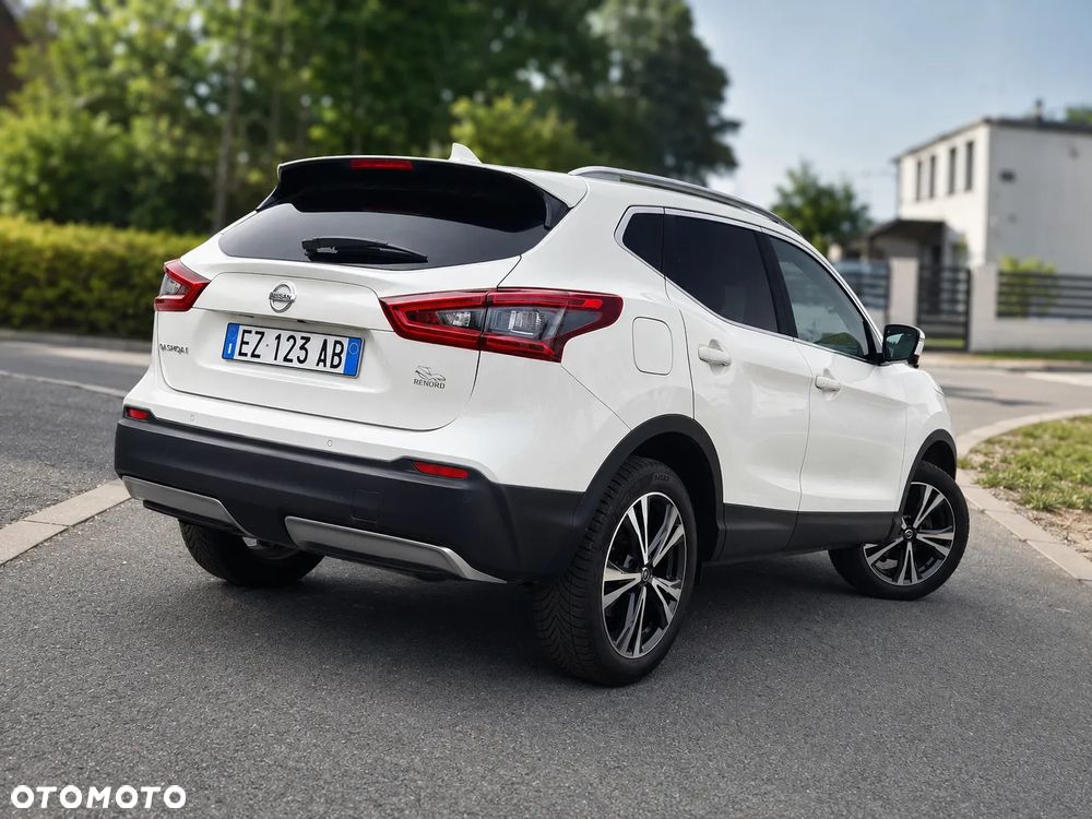 Nissan Qashqai 1.2 DIG-T N-Connecta EU6 - 4