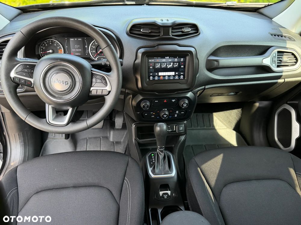 Jeep Renegade - 12