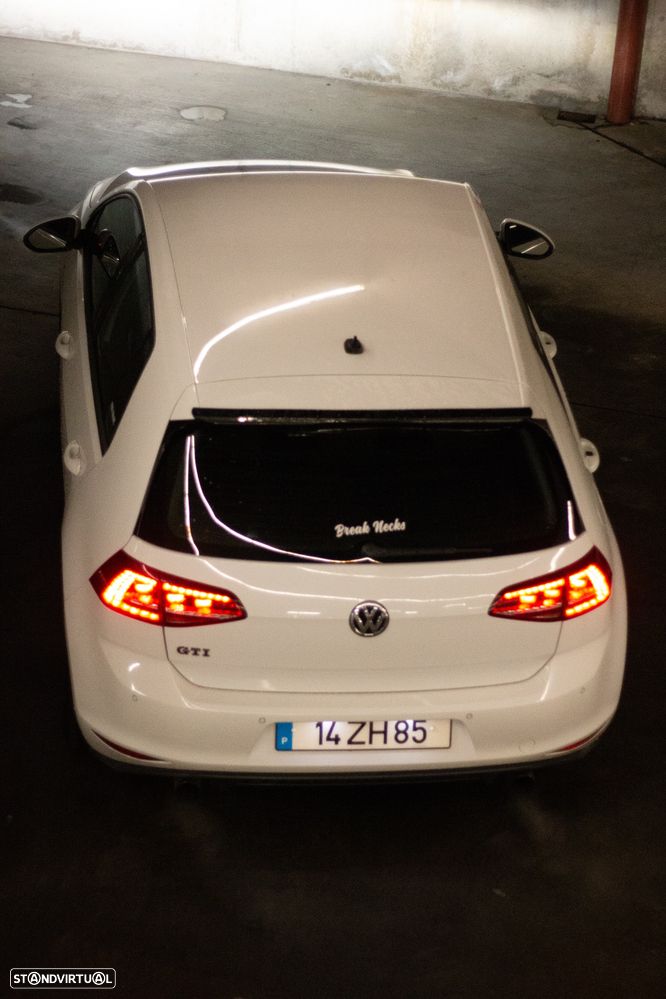 VW Golf GTI BlueMotion DSG - 14