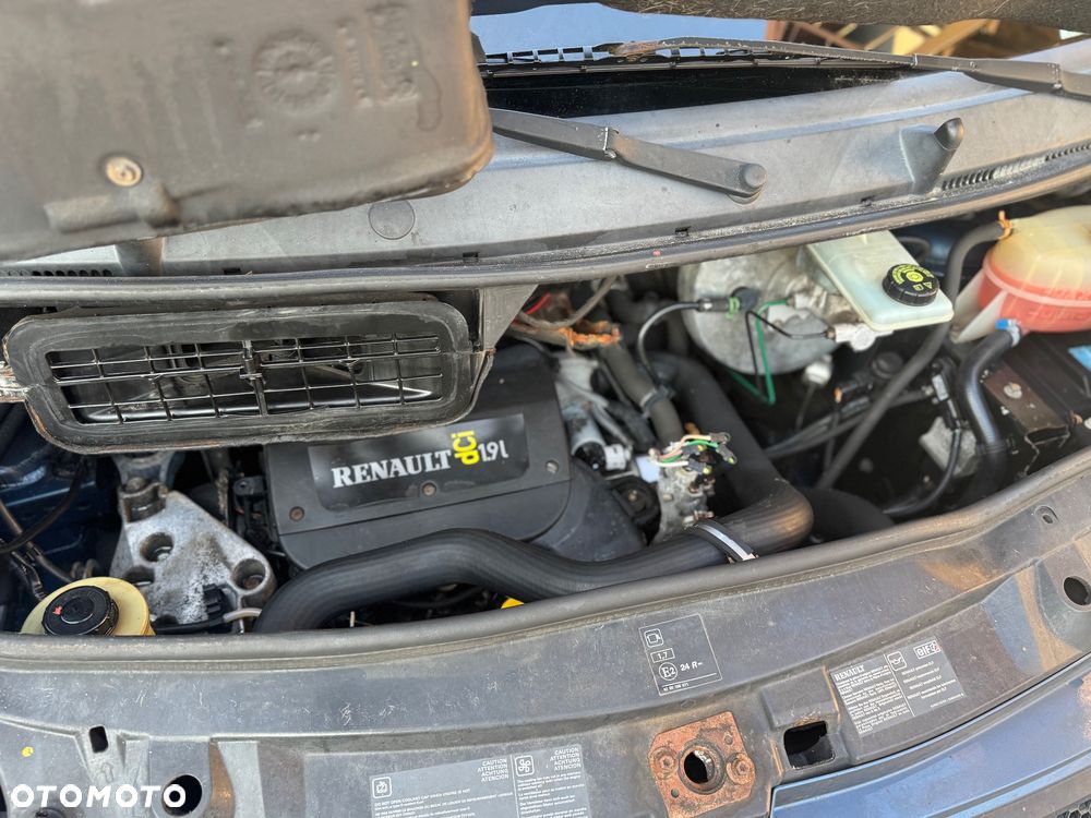 Renault Trafic - 8