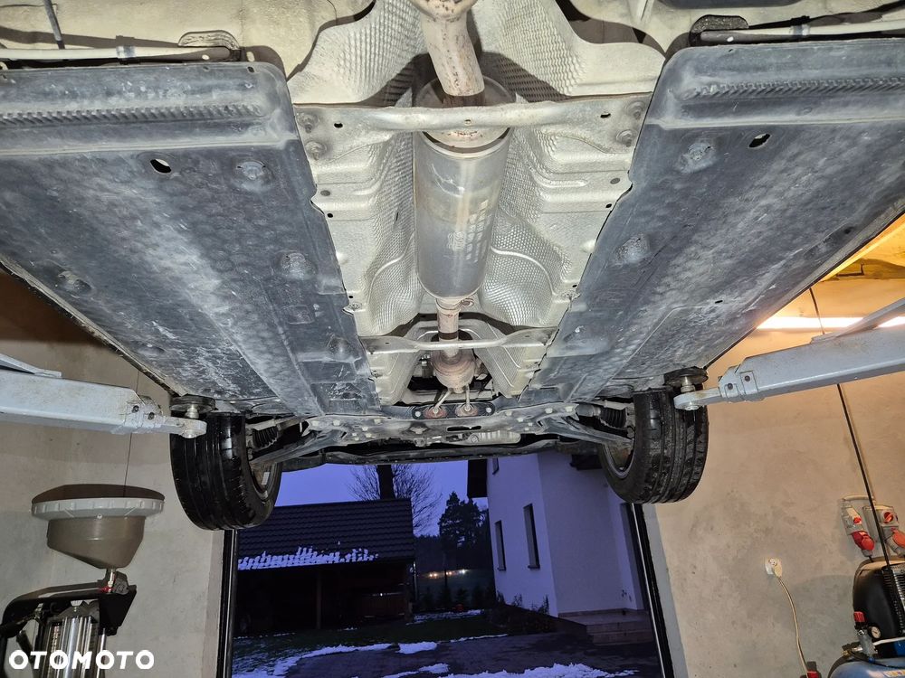 Skoda Yeti 1.2 TSI Ambition - 37