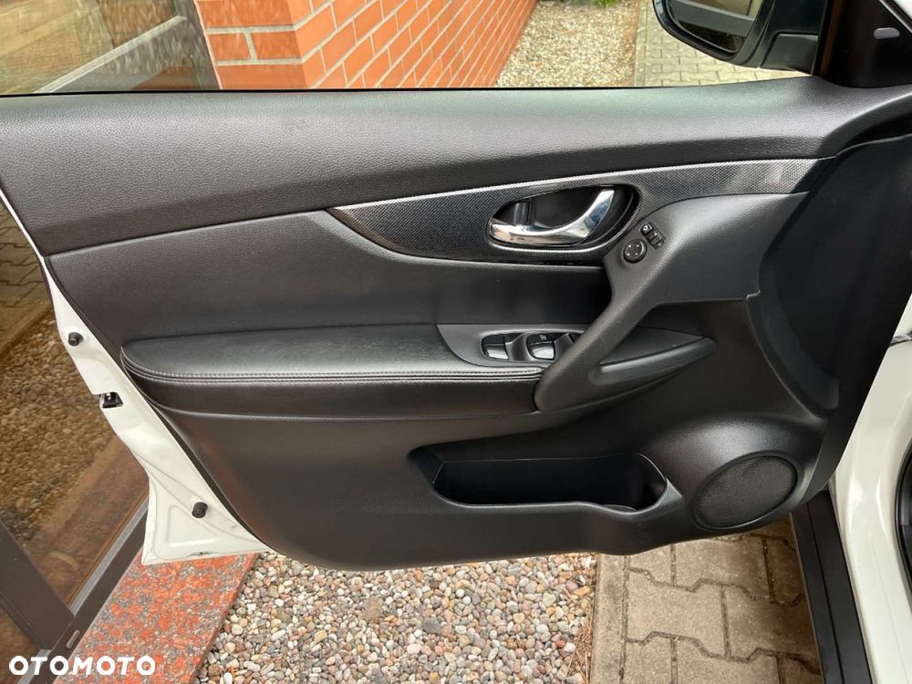 Nissan X-Trail 1.6 DCi Tekna 4WD - 20