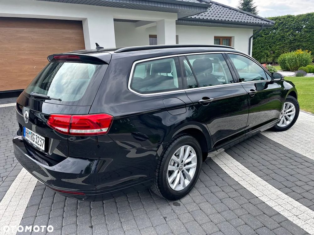 Volkswagen Passat ver-variant-1-5-tsi-opf-dsg-comfortline - 15