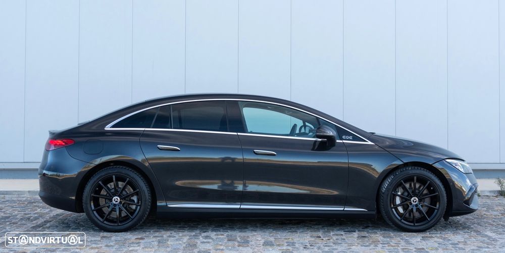 Mercedes-Benz EQE 300 Electric Art - 13