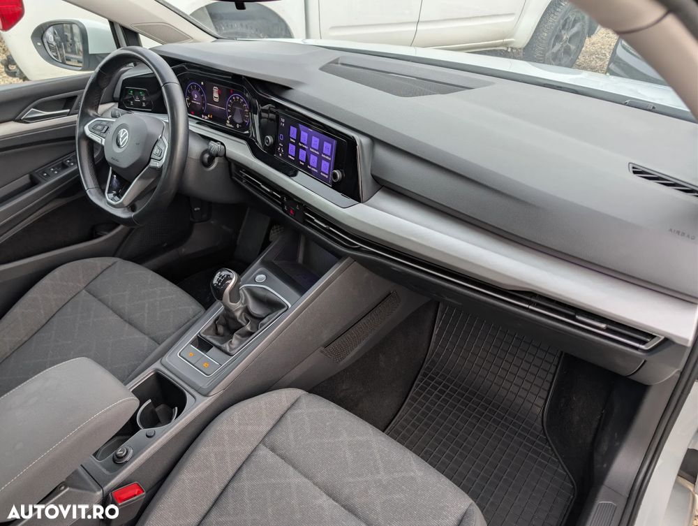 Volkswagen Golf 1.5 TSI ACT Style - 21