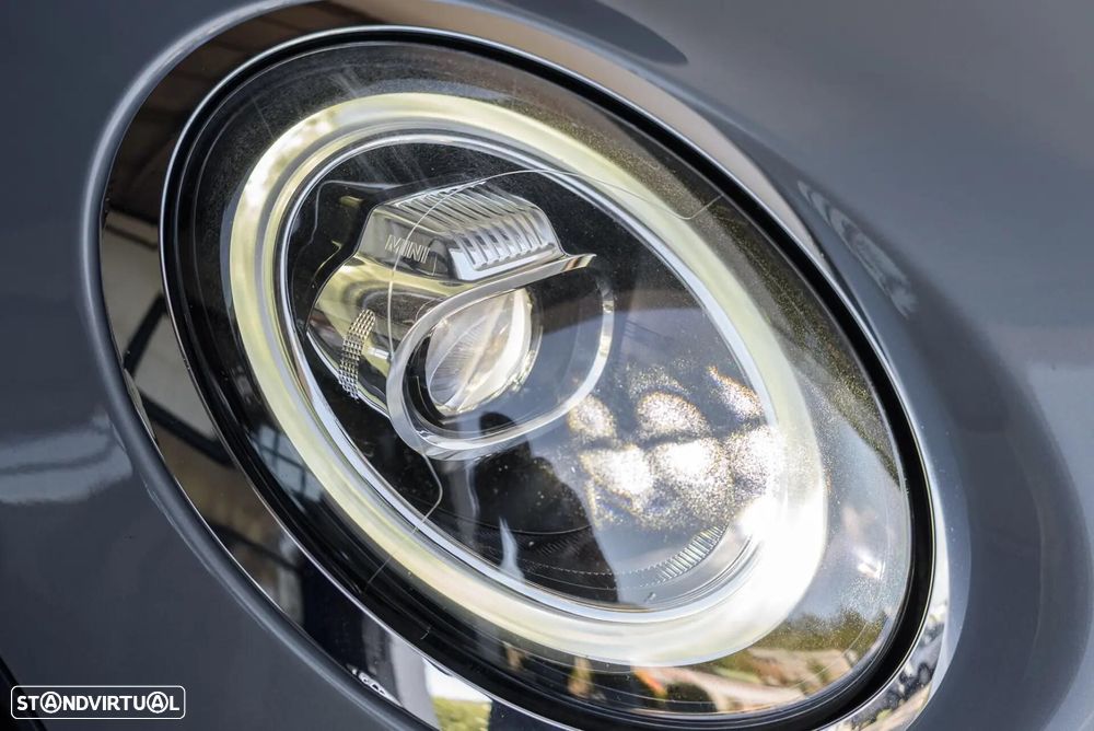 MINI 3 Portas Cooper D - 19