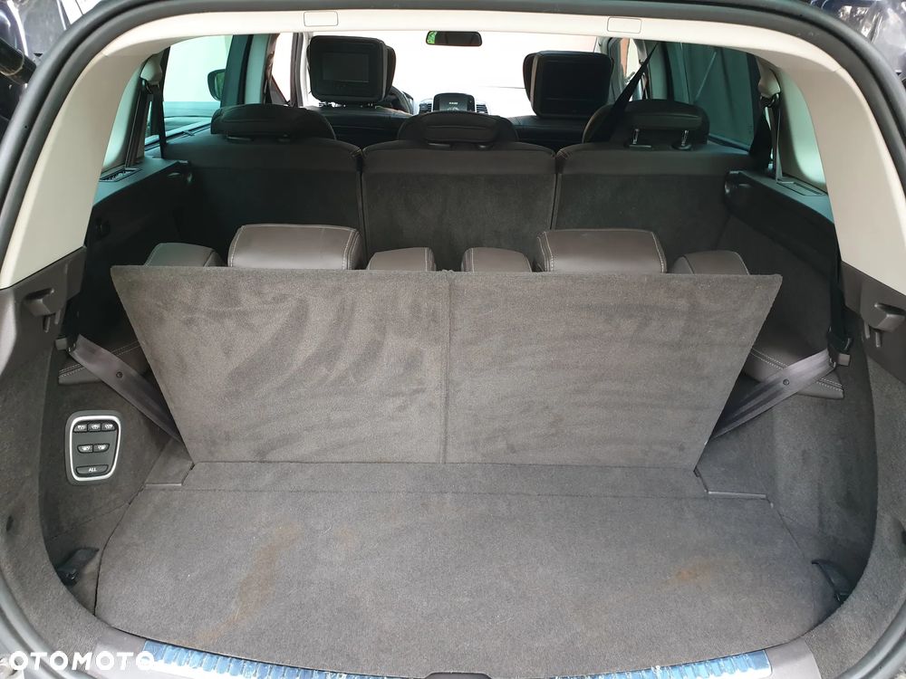 Renault Espace 1.6 dCi Energy Initiale Paris EDC 7os - 9