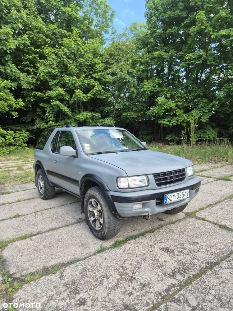 Opel Frontera - 1