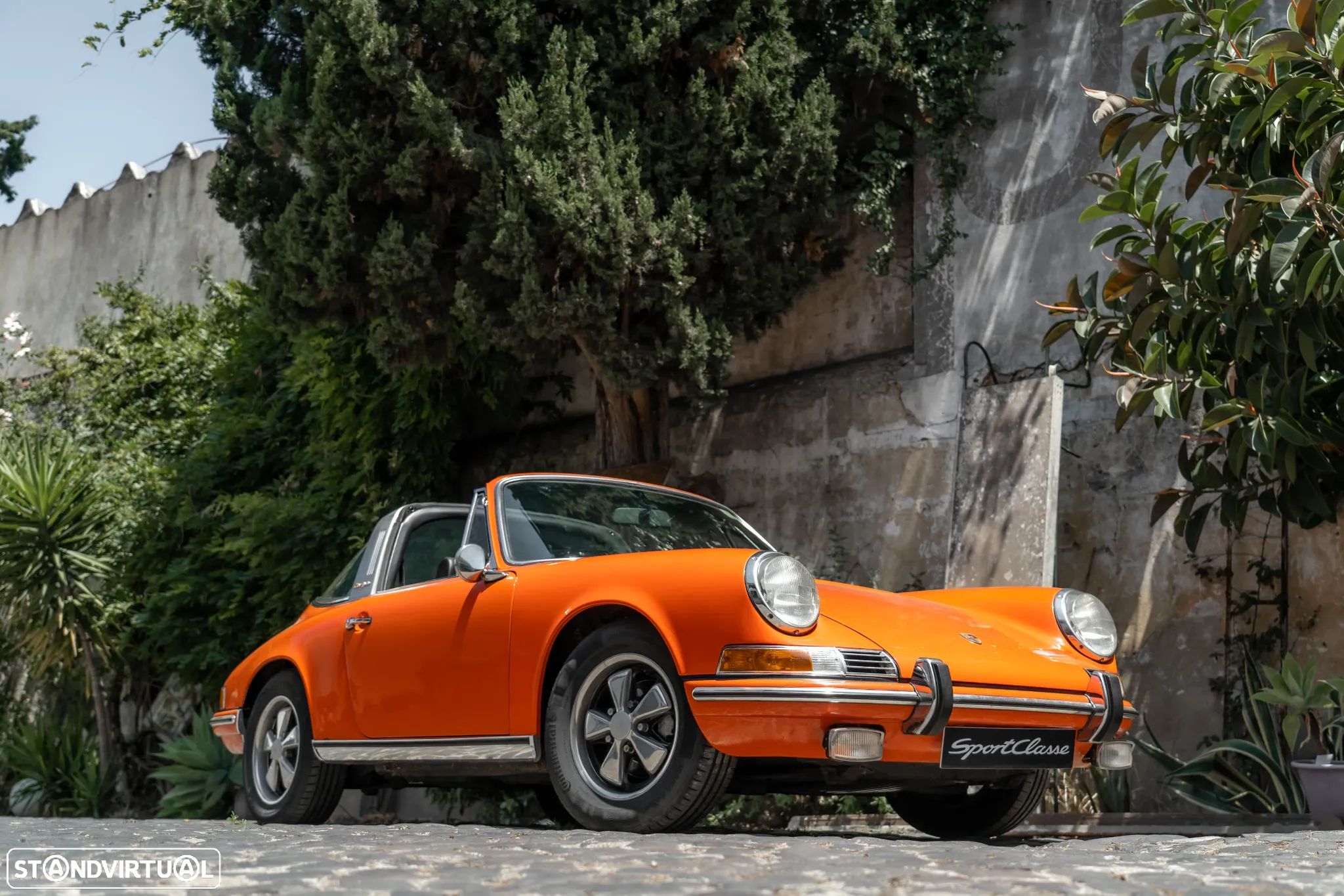 Porsche 911 Série F - 1