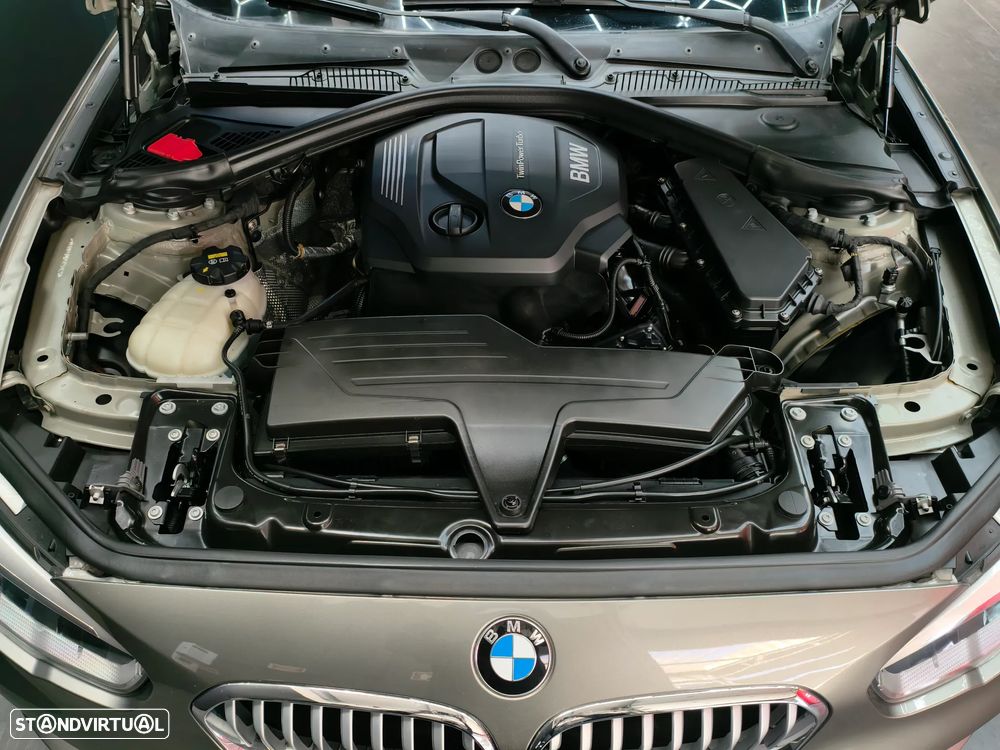 BMW 116 d EDynamics Line Urban - 25