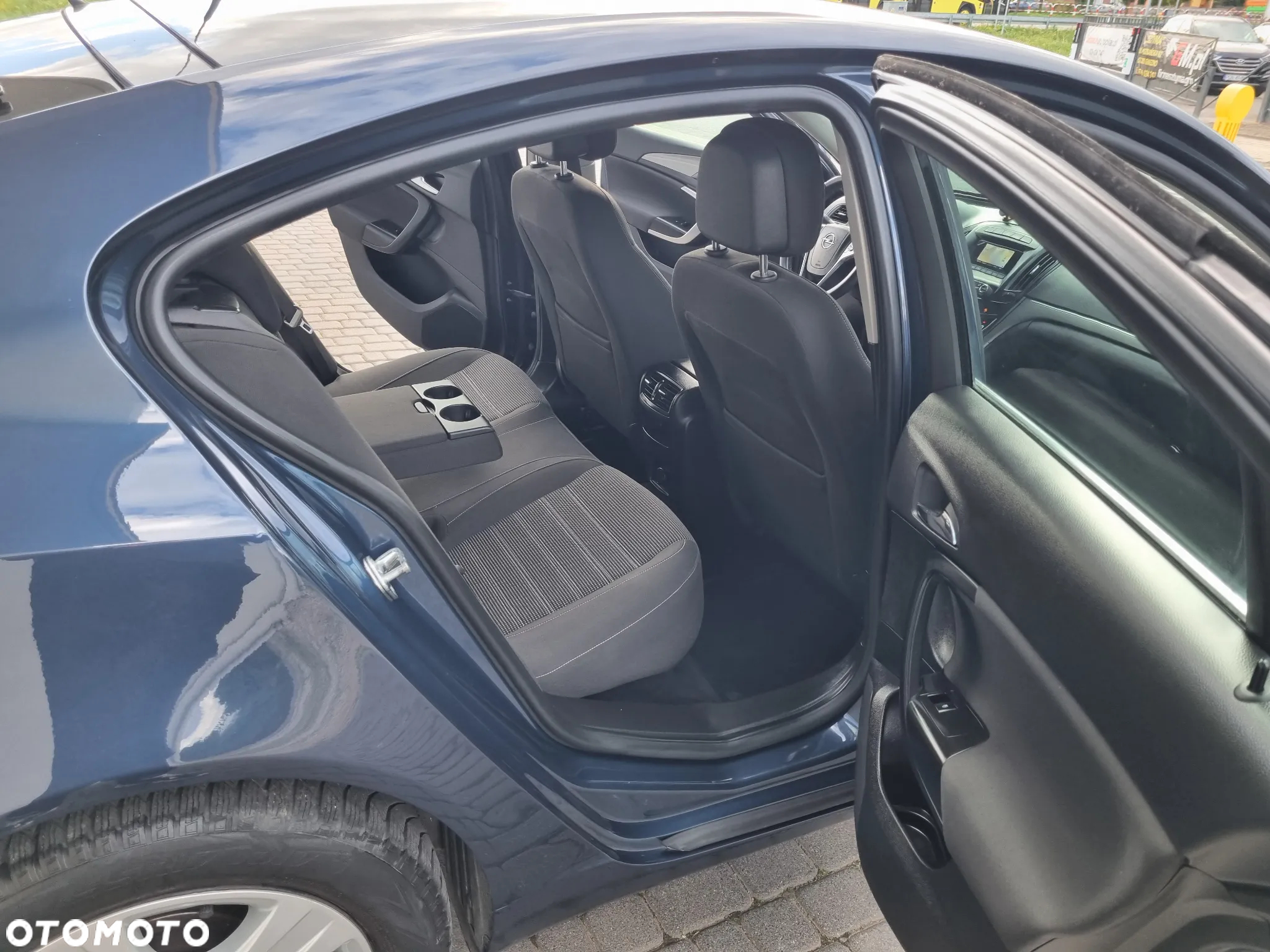 Opel Insignia 1.6 ECOTEC DI Turbo ecoFLEX Start/Stop Business Edition - 8