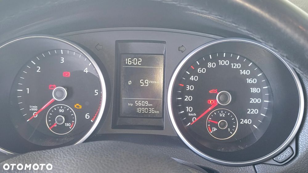 Volkswagen Golf 1.6 TDI Comfortline - 17