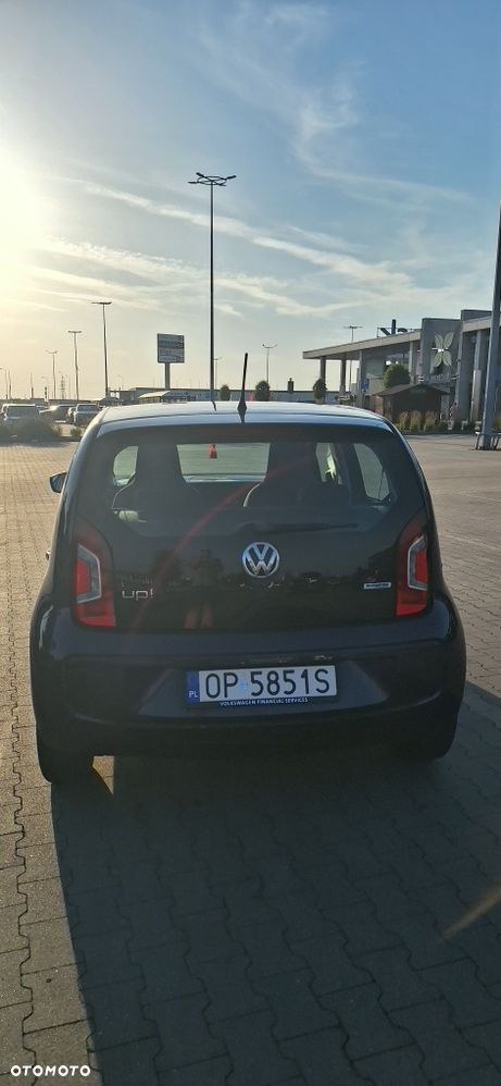 Volkswagen up! - 4