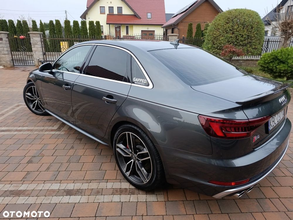 Audi S4 Limousine - 3