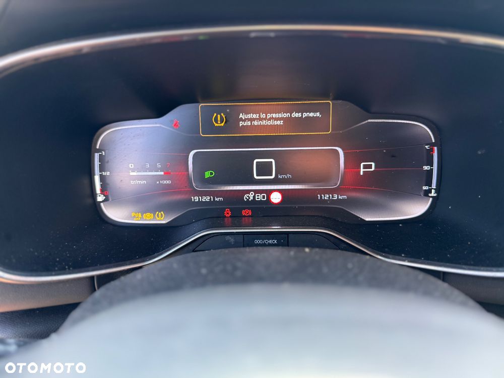 Citroën C5 Aircross BlueHDI 130 S&S EAT8 FEEL - 23